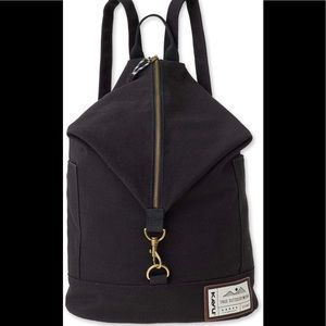 KAVU Free Range Backpack Bucket Style Bag